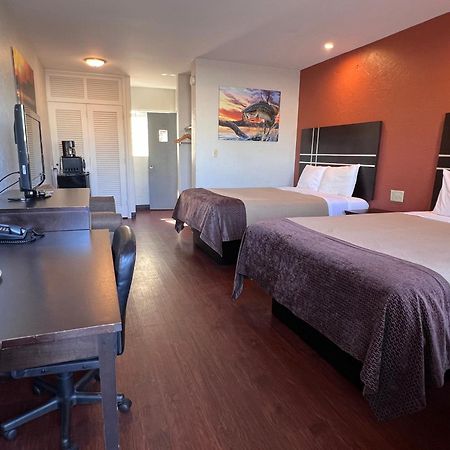 Budget Inn Of Okeechobee Exteriör bild